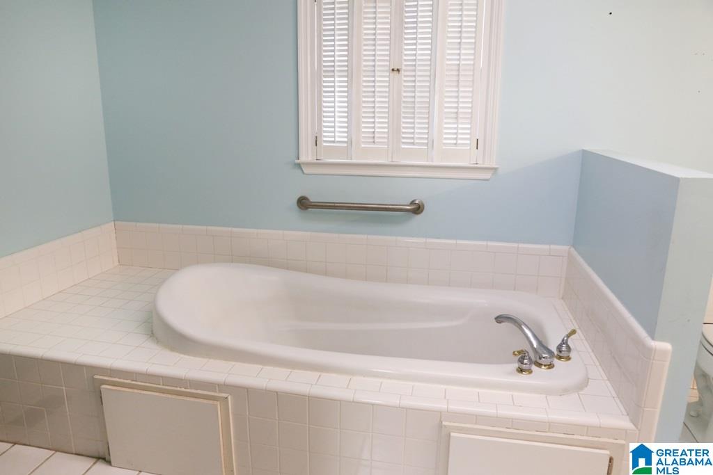 909 Mountain Brook Road Oxford, AL 36203 - Photo 19 of 49