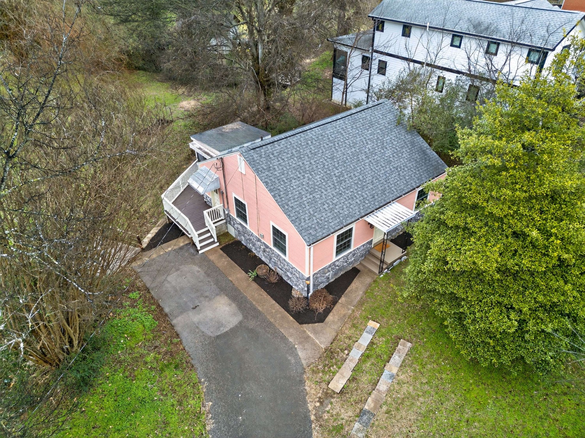 2017 Hackberry Lane Nashville, TN 37206 - Photo 30 of 36 a view of backyard with a barn and large trees