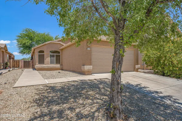 $295,000 | 6339 East Garden Stone Drive, Tucson, AZ 85756