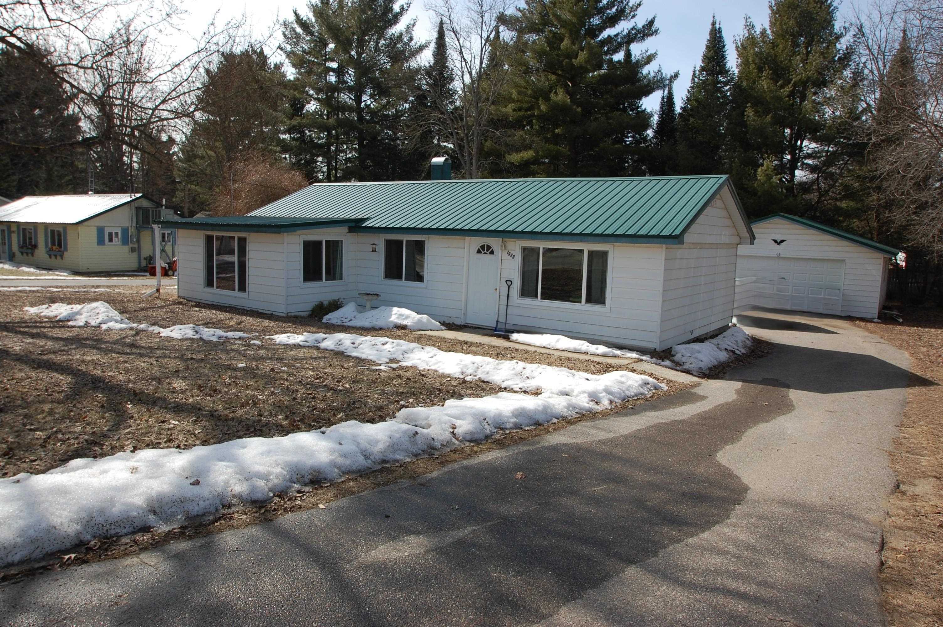 1973 Higgins Road St. Helen, MI 48656 - Photo 1 of 28 1931457-dd4097a2-f1c6-4e8f-9060-5dde6004c35c.JPG