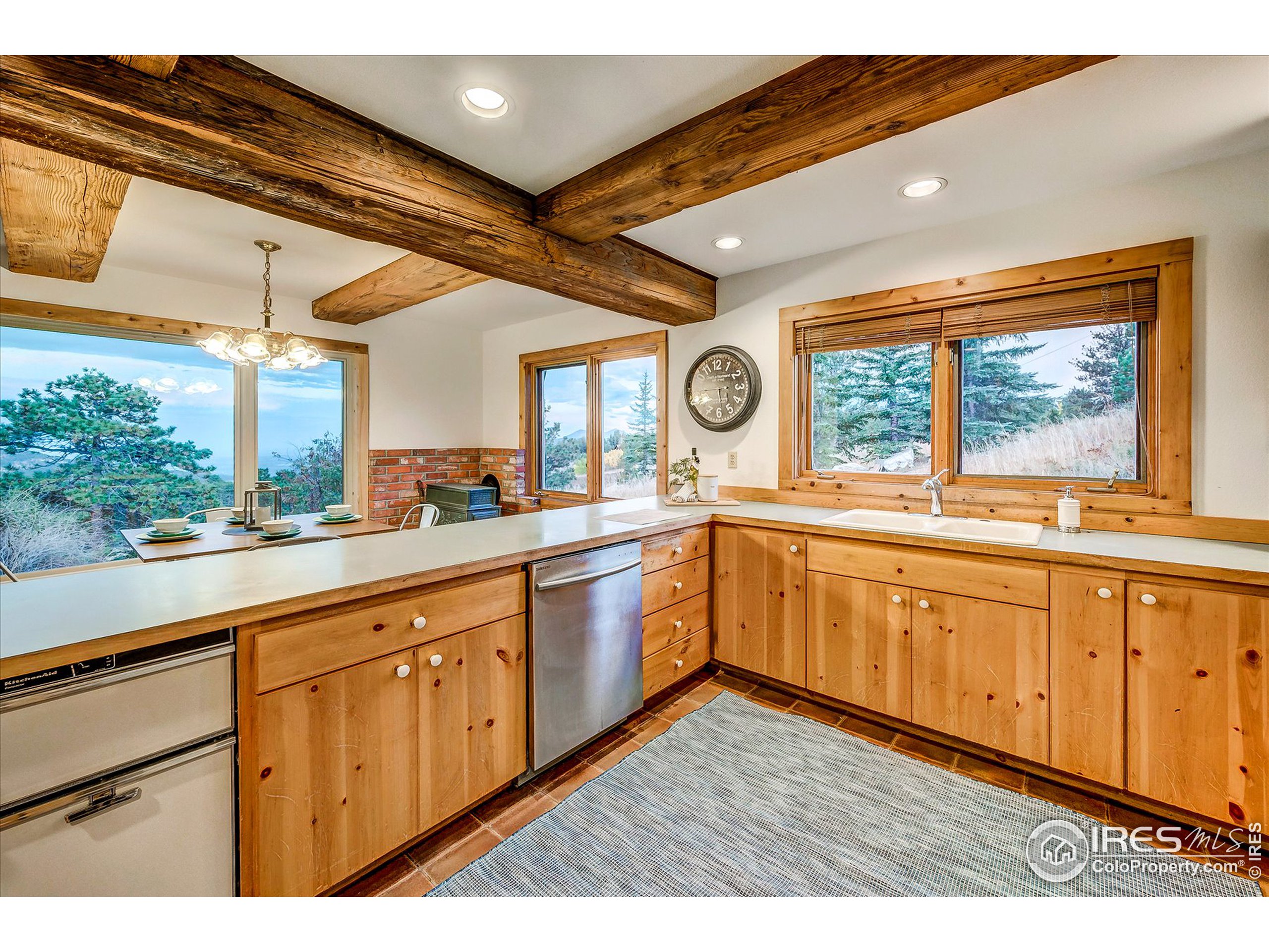 223 Old Post Office Road Boulder, CO 80302 - Photo 6 of 39