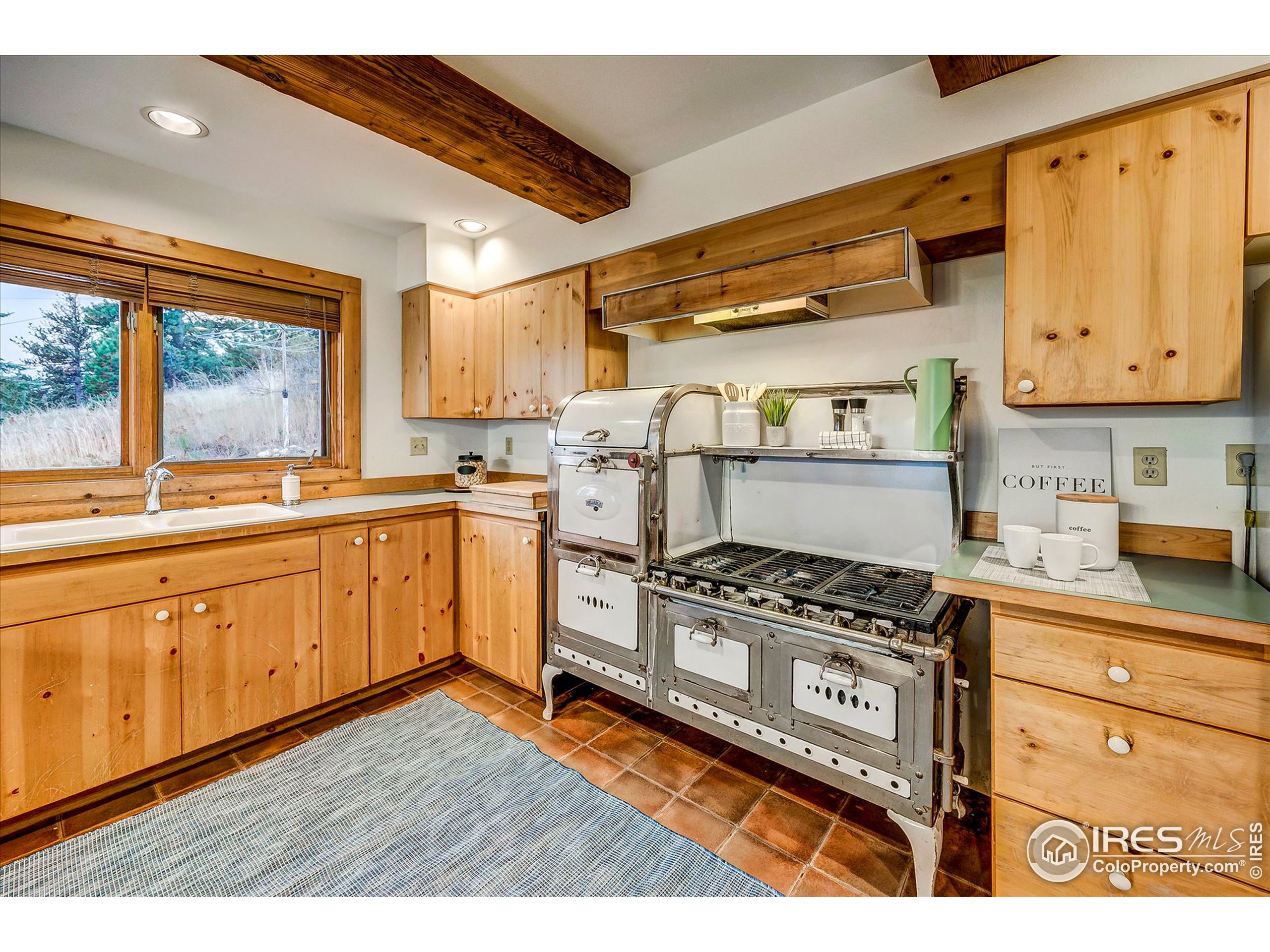 223 Old Post Office Road Boulder, CO 80302 - Photo 7 of 39
