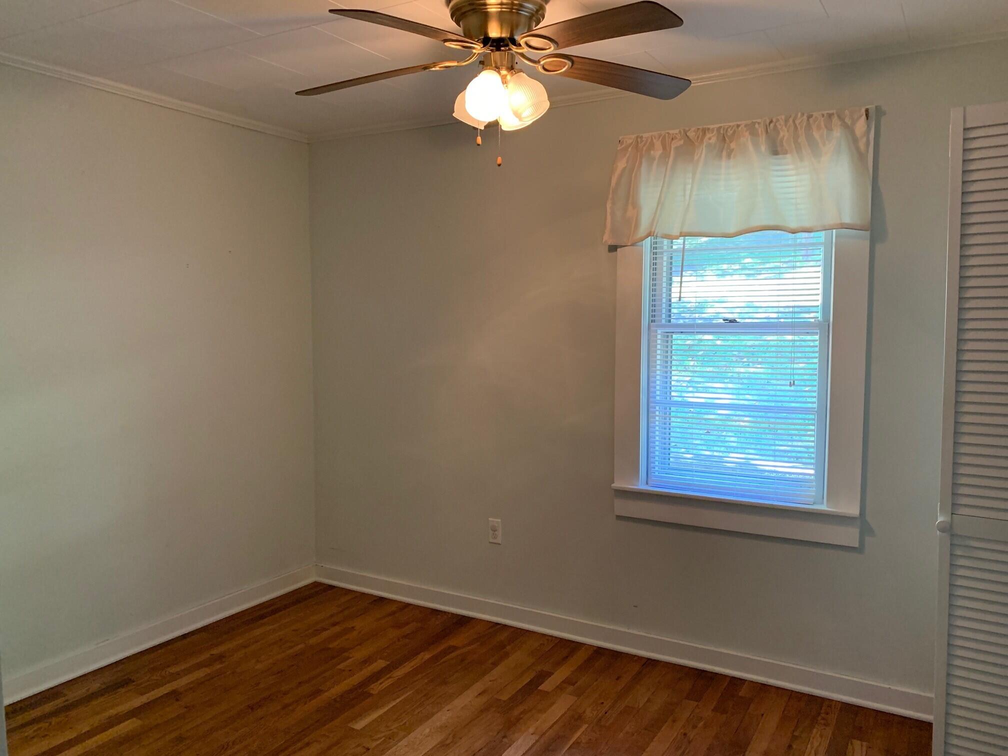 978 Rockland Road Ronceverte, WV 24970 - Photo 19 of 37 Gallery Image 19