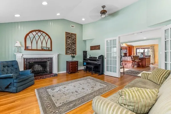 $1,150,000 | 829 Gay Street, Westwood, MA 02090