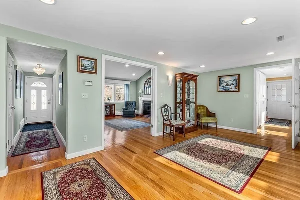 $1,150,000 | 829 Gay Street, Westwood, MA 02090