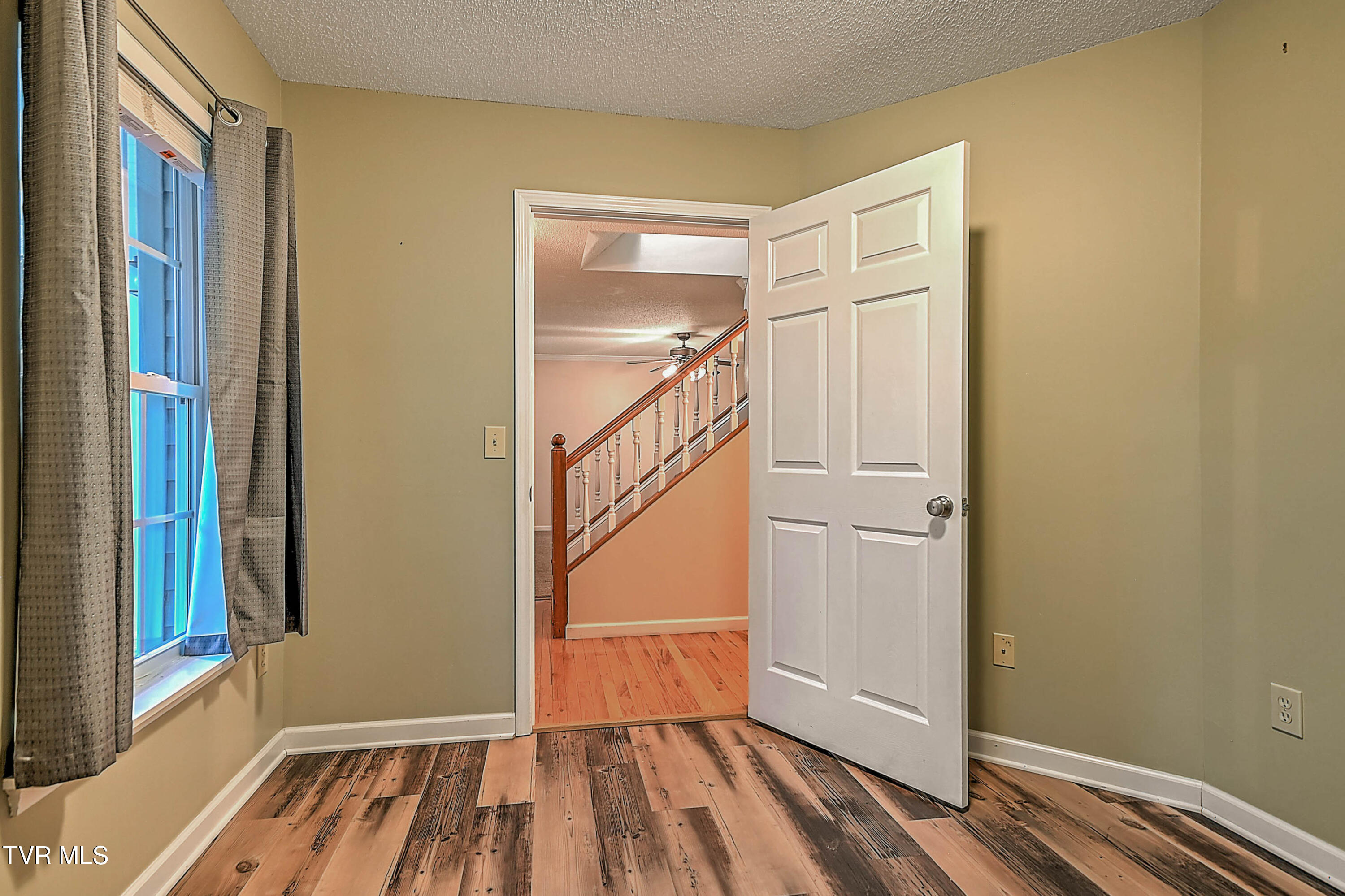 309 Roy Martin Road Gray, TN 37615 - Photo 31 of 63 309 Roy Martin LG-24