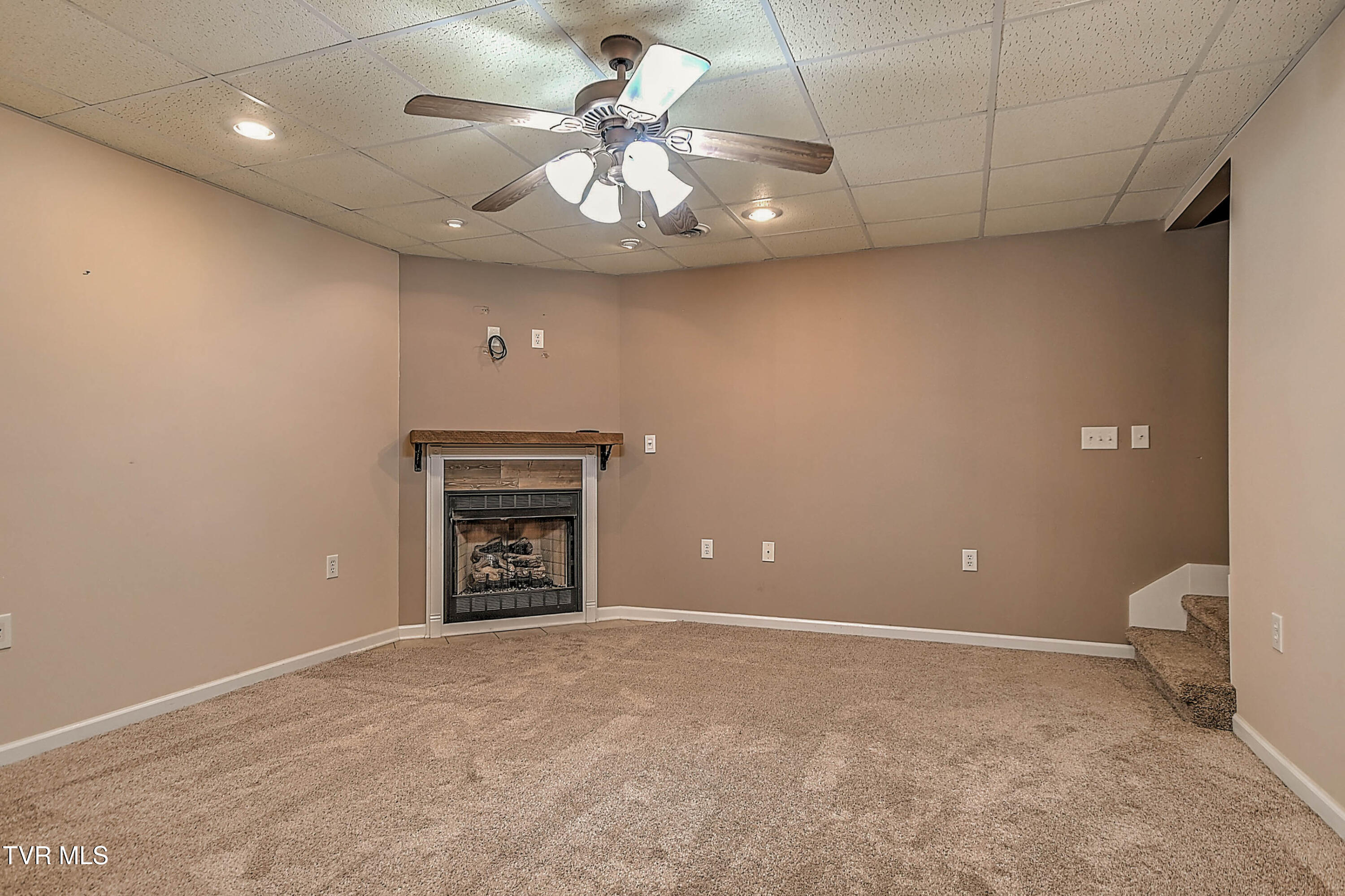 309 Roy Martin Road Gray, TN 37615 - Photo 48 of 63 309 Roy Martin LG-44