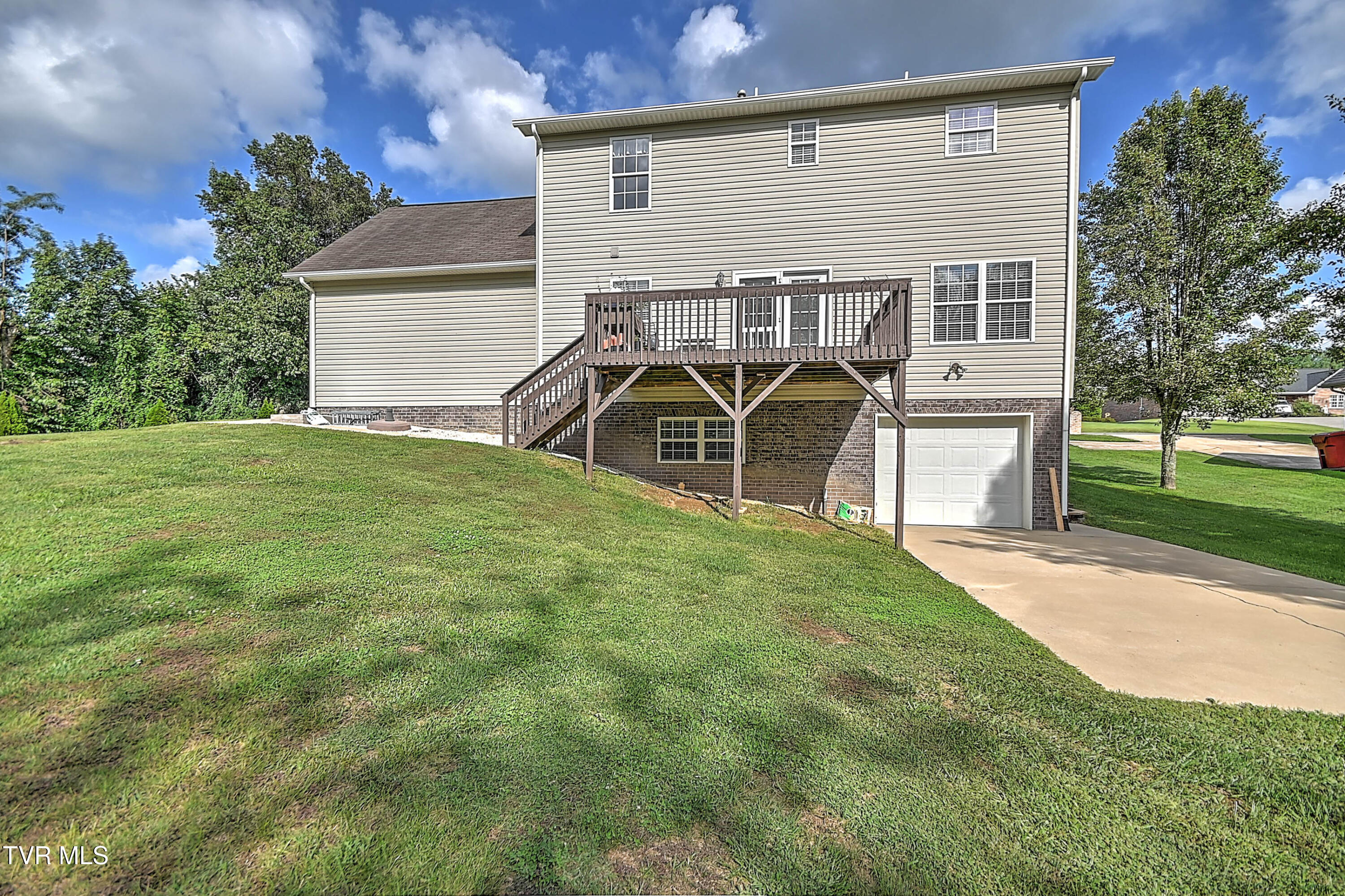 309 Roy Martin Road Gray, TN 37615 - Photo 58 of 63 309 Roy Martin LG-52