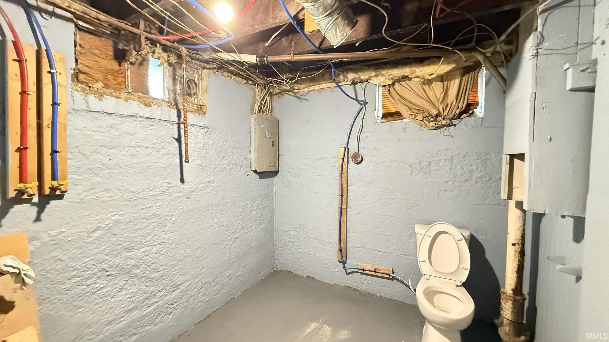 1308 East Rudisill Boulevard Fort Wayne, IN 46806 - Photo 12 of 19