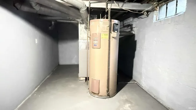 $158,000 | 1308 East Rudisill Boulevard, Fort Wayne, IN 46806