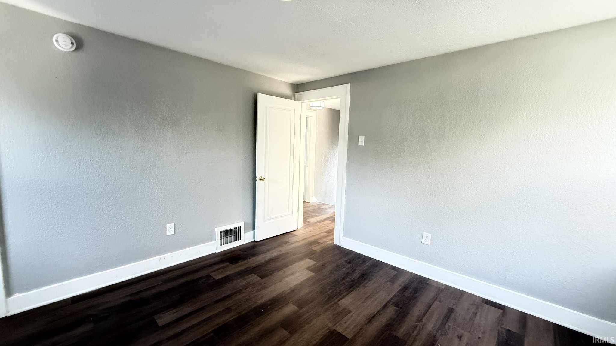 1308 East Rudisill Boulevard Fort Wayne, IN 46806 - Photo 4 of 19