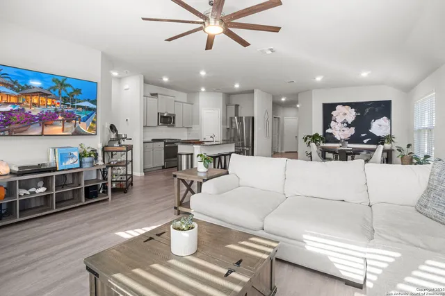 $305,000 | 15046 Gelding Heights, San Antonio, TX 78245