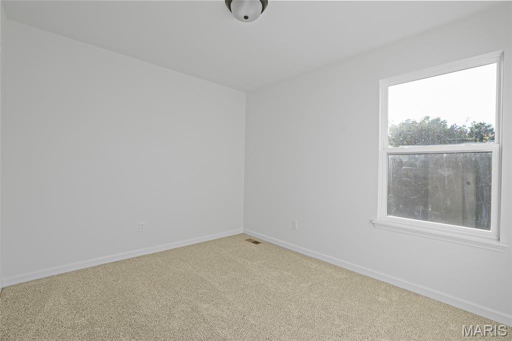 1014 Braid Trl Drive Union, MO 63084 - Photo 9 of 33