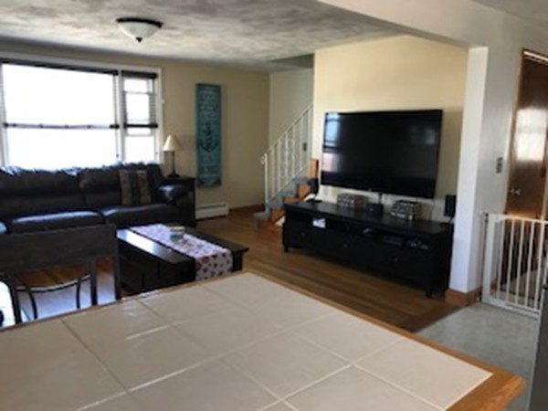 9 Louis Road Peabody, MA 01960 - Photo 2 of 21 Gallery Image 2