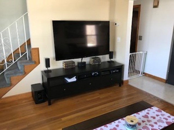 9 Louis Road Peabody, MA 01960 - Photo 4 of 21 Gallery Image 4