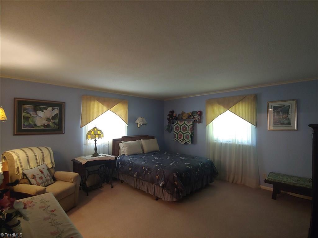 1907 Hickswood Road High Point, NC 27265 - Photo 18 of 24
