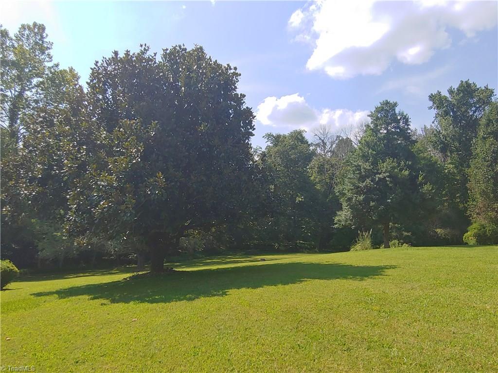 1907 Hickswood Road High Point, NC 27265 - Photo 24 of 24