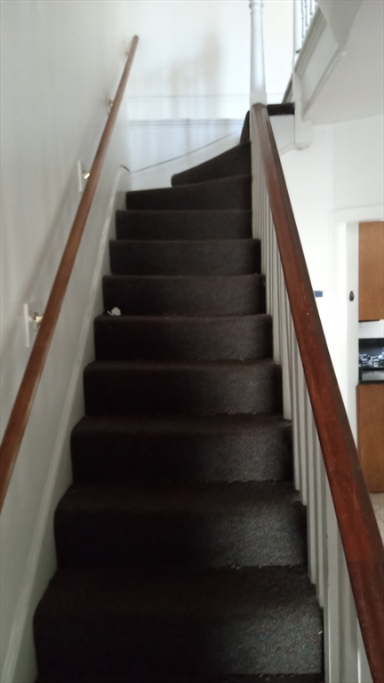 89 Franklin Street, Unit 89 Boston, MA 02134 - Photo 8 of 17 a view of entryway