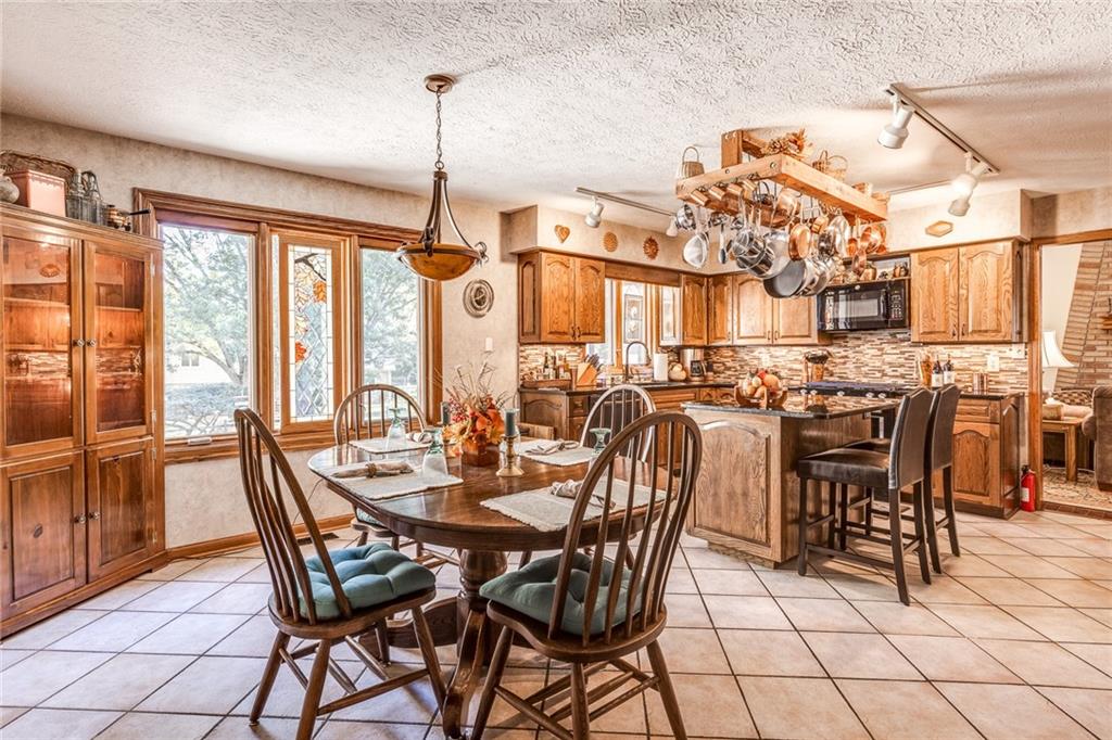 13855 Oak Ridge Road Carmel, IN 46032 - Photo 2 of 55 Gallery Image 2
