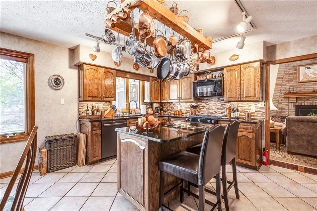 13855 Oak Ridge Road Carmel, IN 46032 - Photo 13 of 55 Gallery Image 13