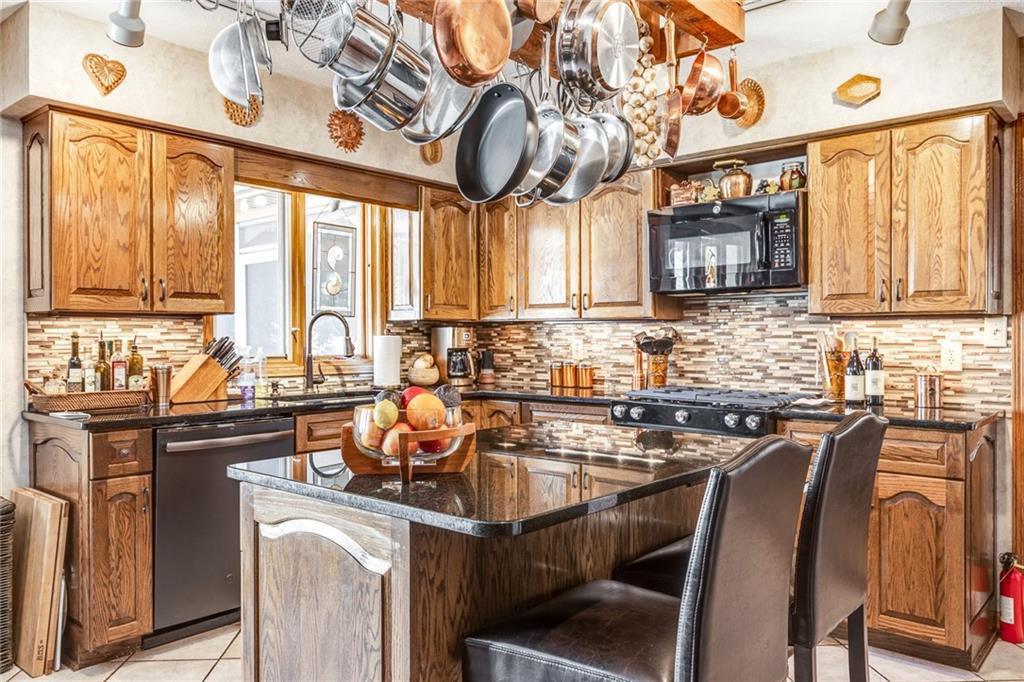 13855 Oak Ridge Road Carmel, IN 46032 - Photo 14 of 55 Gallery Image 14