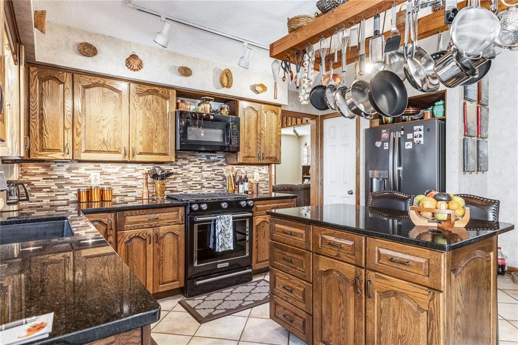 13855 Oak Ridge Road Carmel, IN 46032 - Photo 15 of 55 Gallery Image 15
