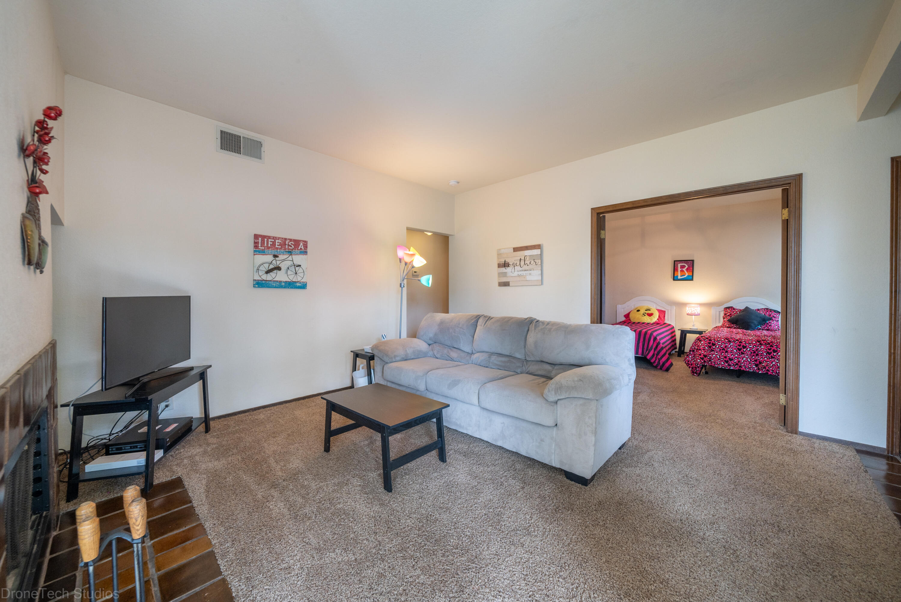 410 Ridgecrest Trail, Unit 128 Redding, CA 96003 - Photo 4 of 27 410 Ridgecrest Trl 128-13