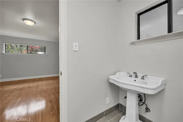 $369,000 | 10005 Meadow Drive, Cobb, CA 95426