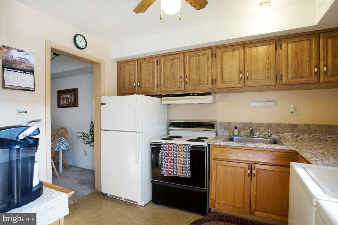 1762 Devers Road York, PA 17404 - Photo 3 of 15