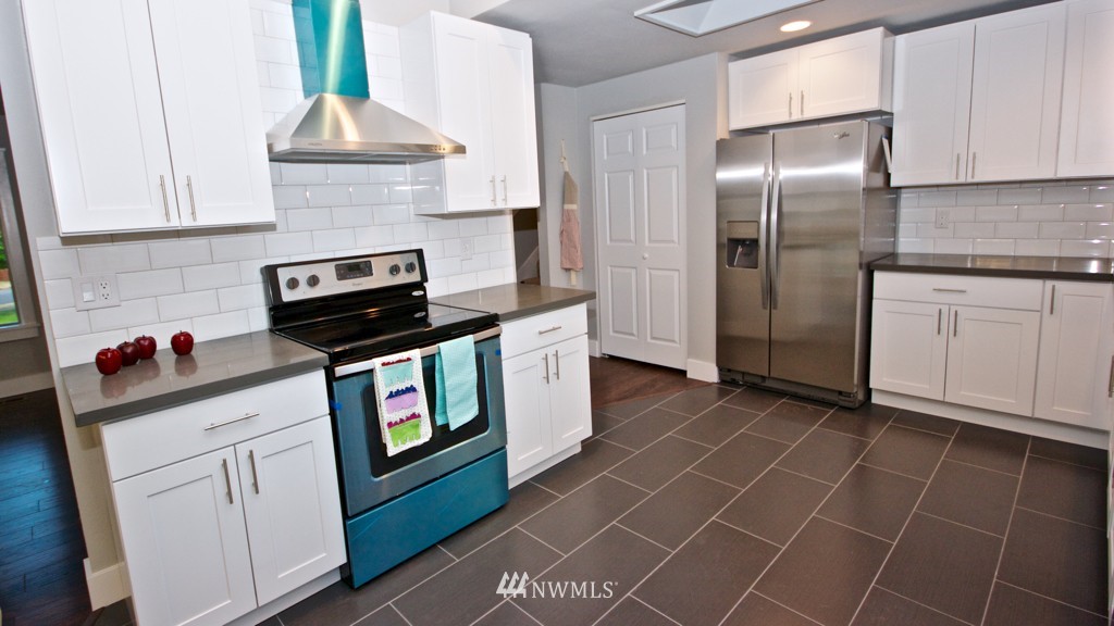 1705 237th Place Southwest Bothell, WA 98021 - Photo 6 of 18