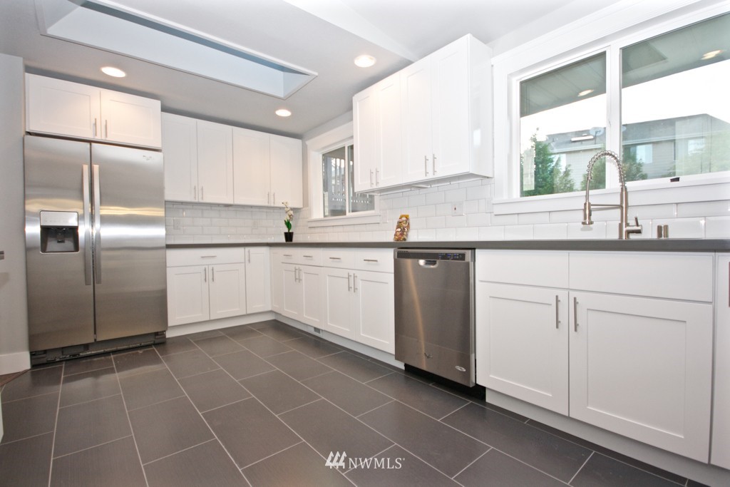 1705 237th Place Southwest Bothell, WA 98021 - Photo 7 of 18