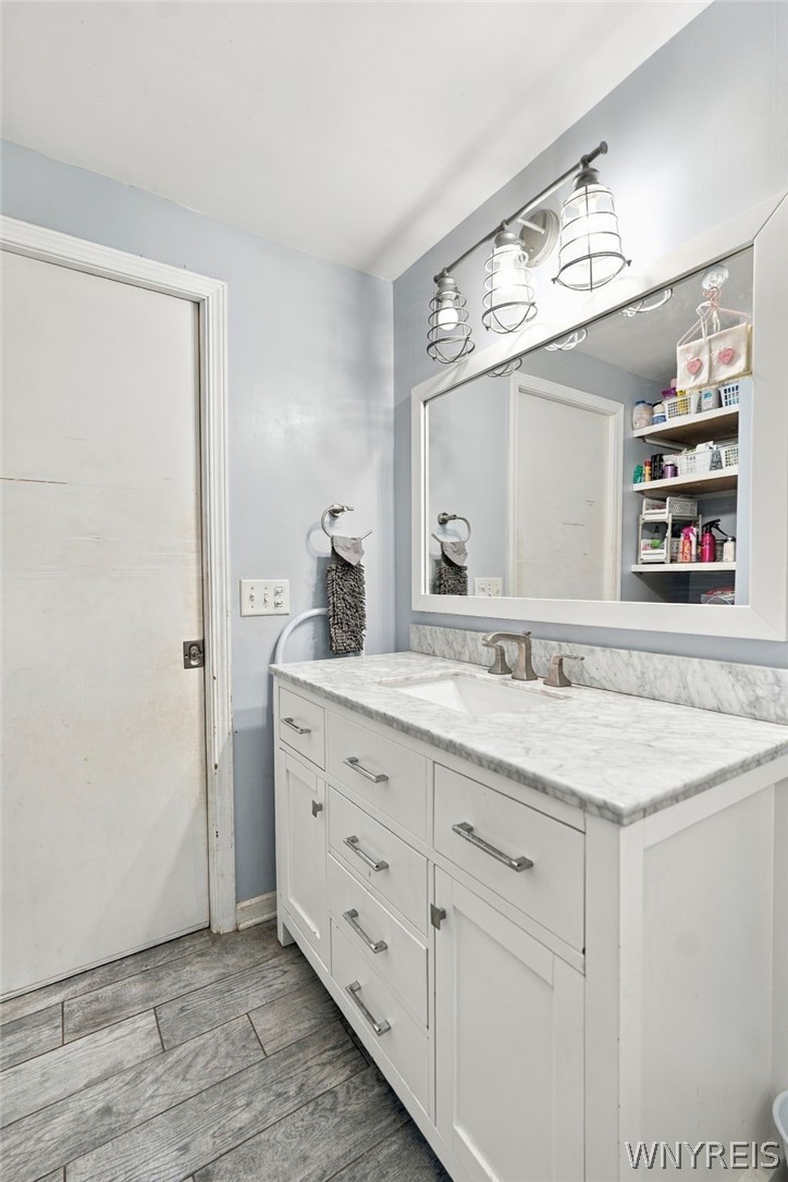 305 Rehm Road Cheektowaga, NY 14043 - Photo 10 of 33 Gallery Image 10