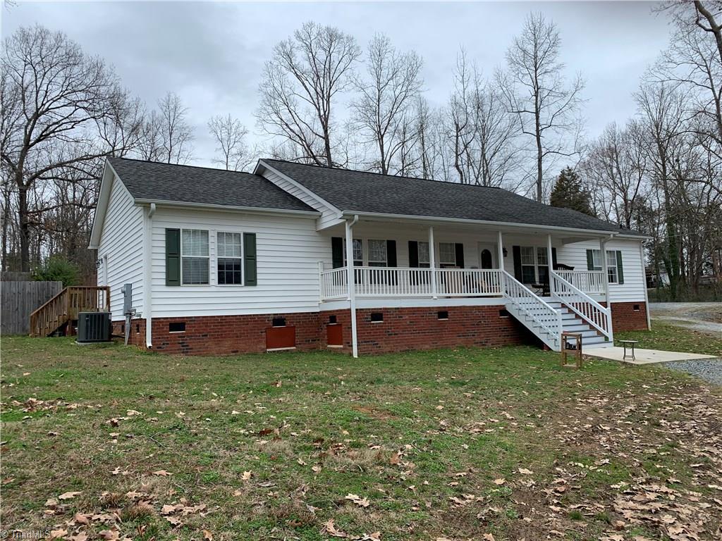 3823 Red Fox Road Trinity, NC 27370 - Photo 1 of 15 Front Yard