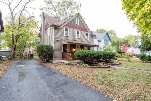 $274,900 | 3020 Ezekiel Avenue, Zion, IL 60099