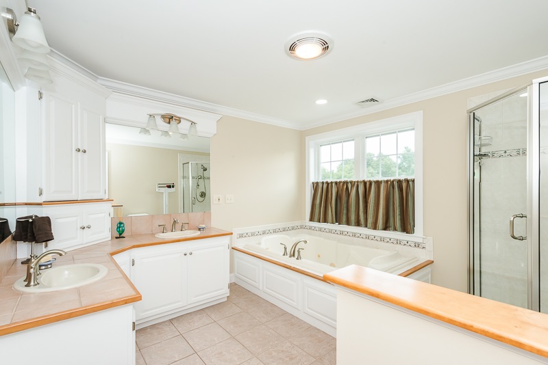 55 Highland Road South Hampton, NH 03827 - Photo 23 of 40