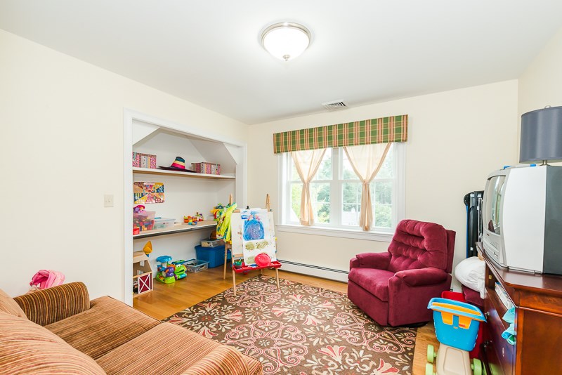 55 Highland Road South Hampton, NH 03827 - Photo 31 of 40