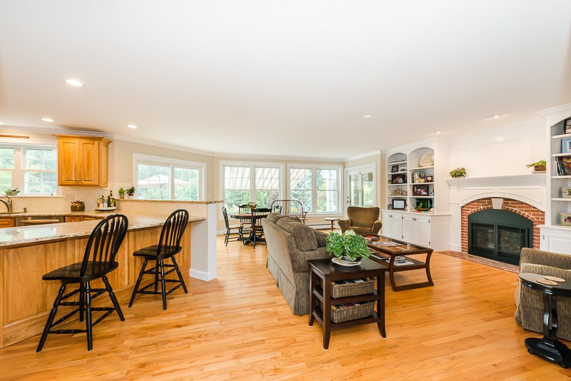 55 Highland Road South Hampton, NH 03827 - Photo 10 of 40
