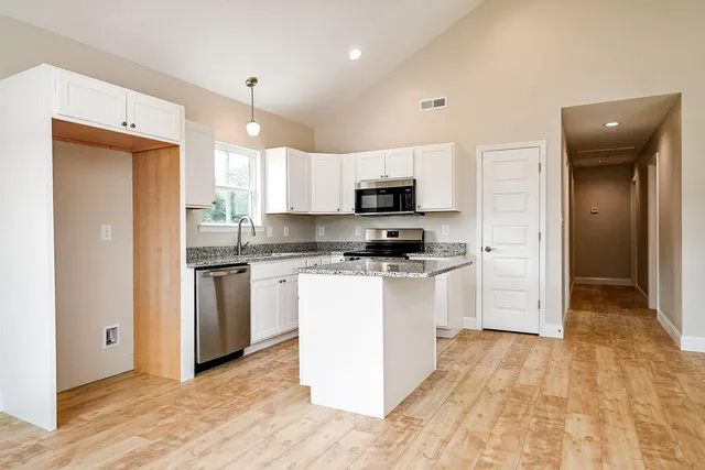 $240,000 | 123 Lindon Street, Benton, TN 37307