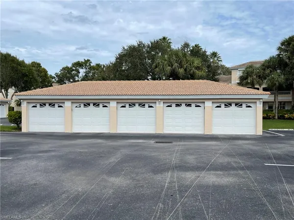 front view of house with a outdoor space