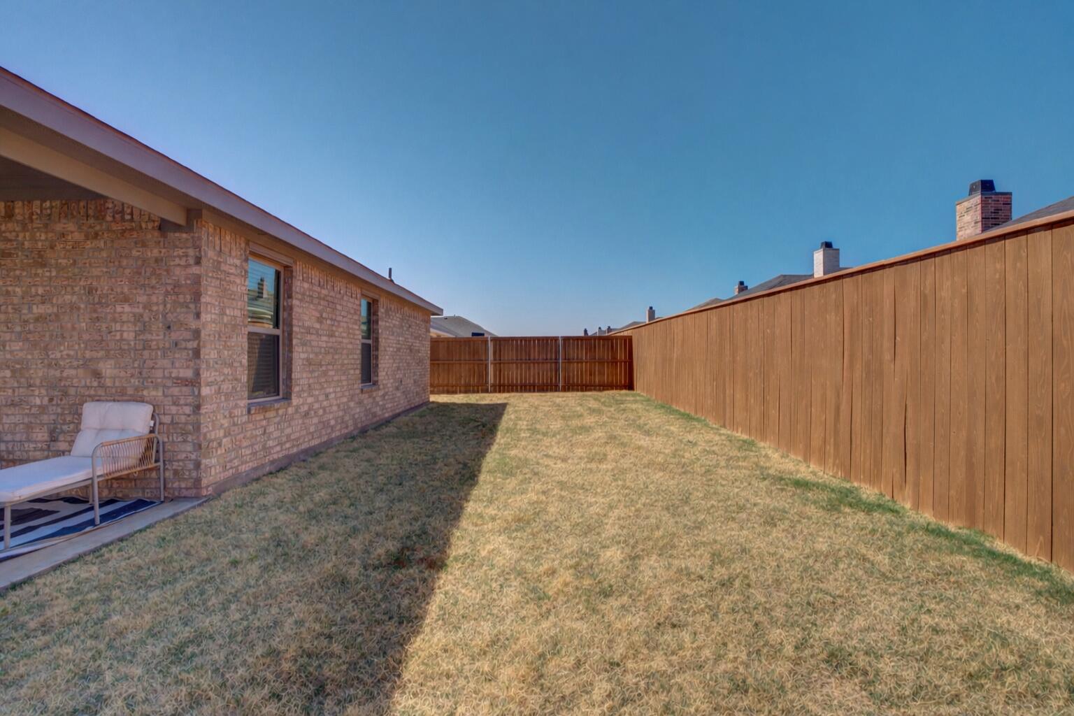 10506 Bangor Avenue Lubbock, TX 79424 - Photo 36 of 37 a view of a backyard