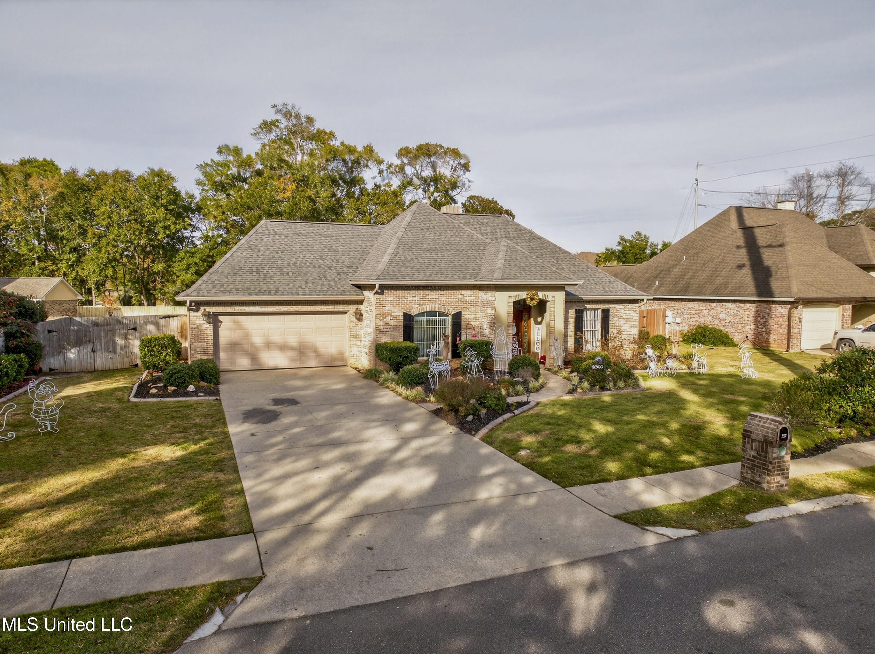 2500 Old Bay Road Biloxi, MS 39531 - Photo 4 of 48 New-2