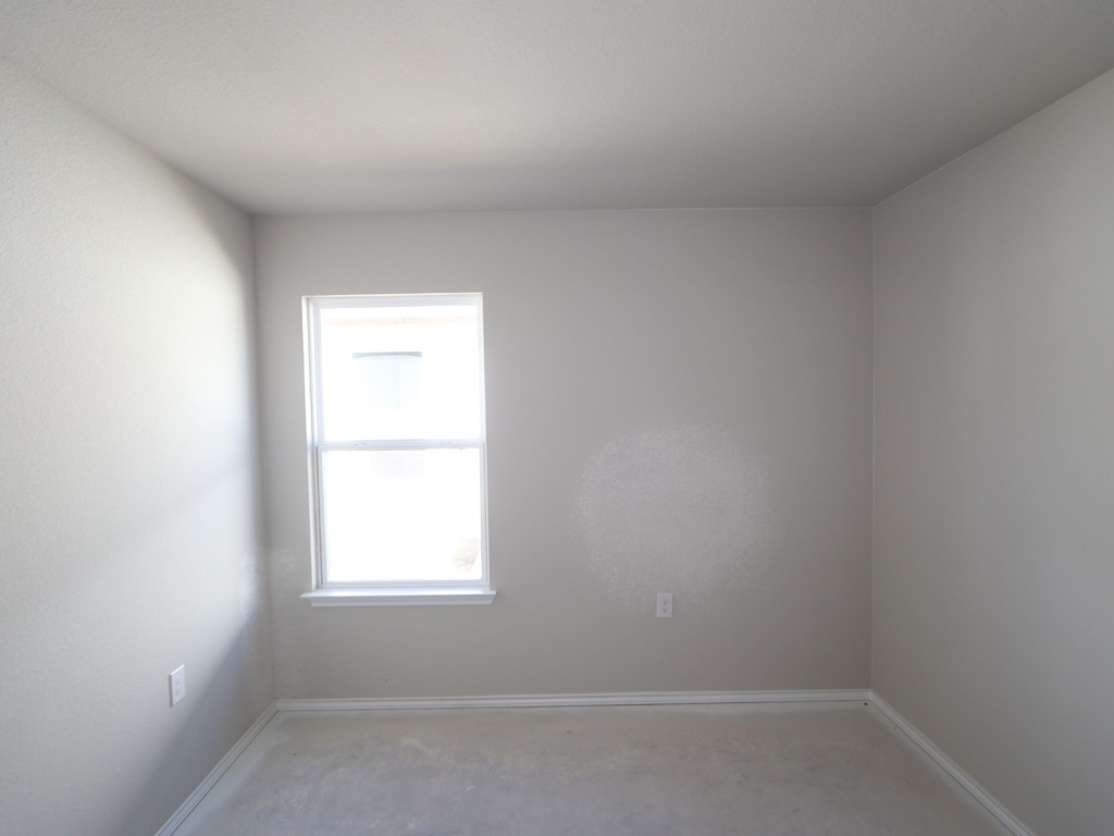 9204 Furman Drive Austin, TX 78747 - Photo 14 of 17 a small space with a window