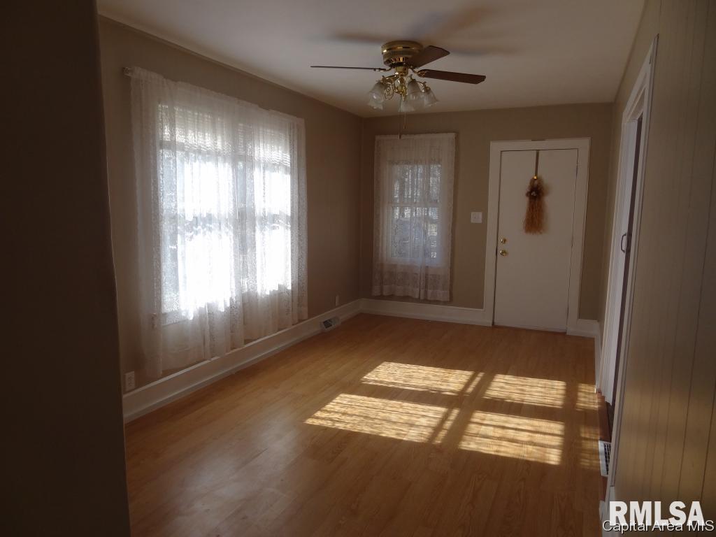 1132 North 2nd Street Springfield, IL 62702 - Photo 4 of 13