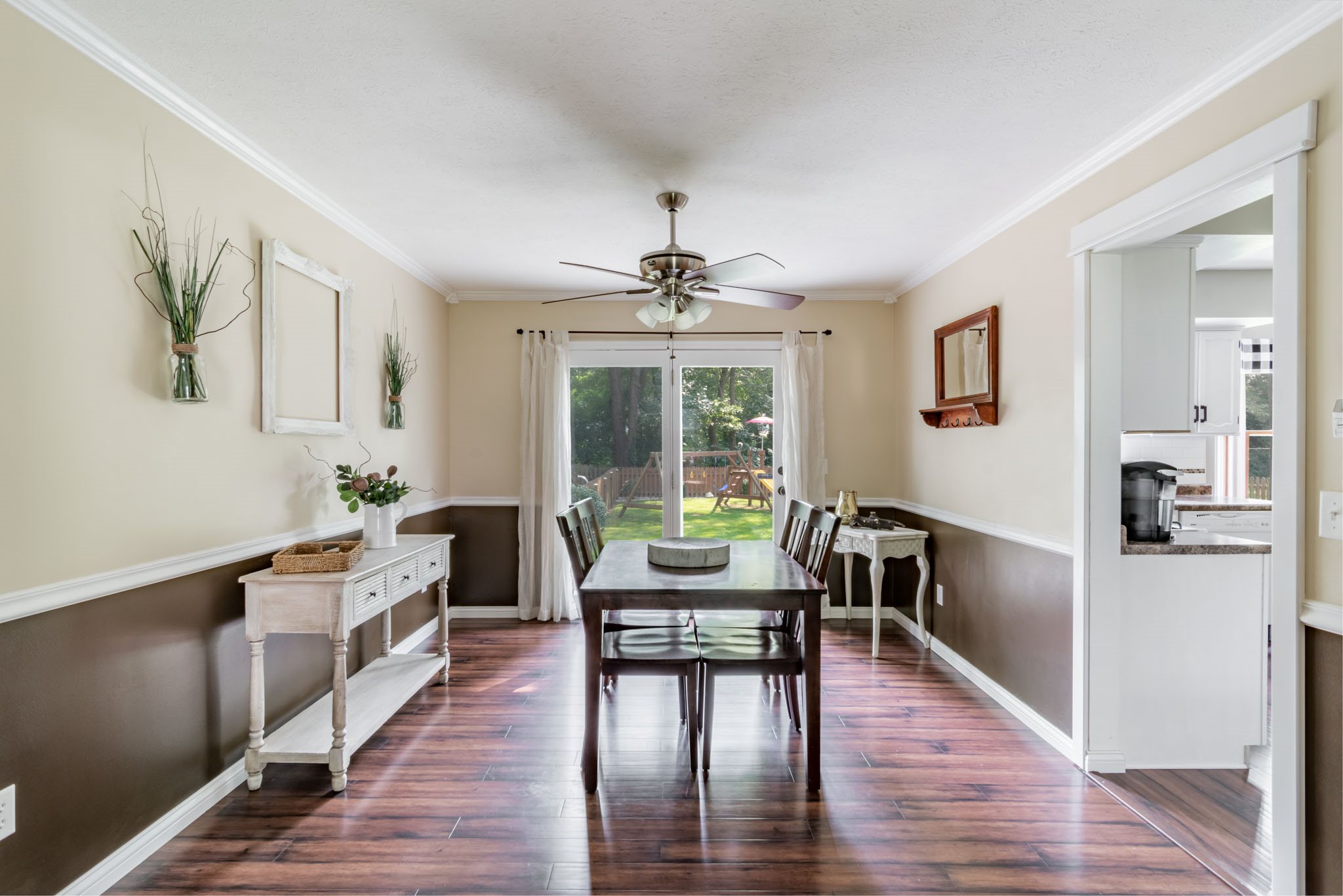 17284 Woodhurst Road Granger, IN 46530 - Photo 12 of 23 Gallery Image 12