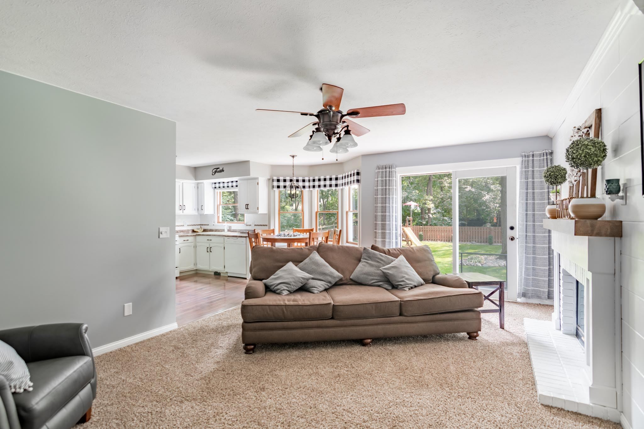 17284 Woodhurst Road Granger, IN 46530 - Photo 5 of 23 Gallery Image 5