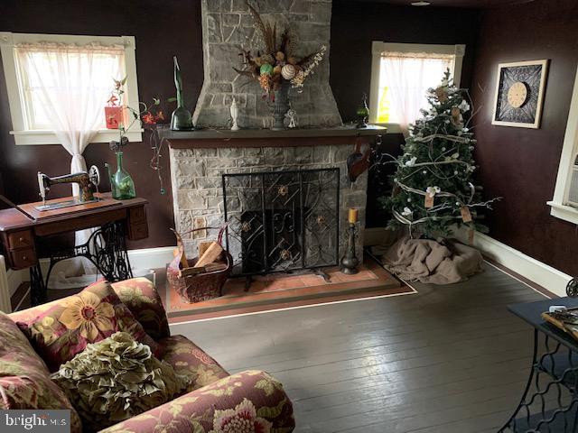 2006 Landis Valley Road Lancaster, PA 17601 - Photo 5 of 23 Gallery Image 5