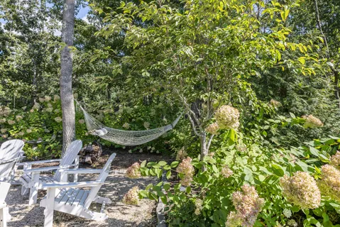 $2,995,000 | 14 Debras Way, Wainscott, NY 11975