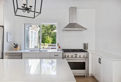 $2,995,000 | 14 Debras Way, Wainscott, NY 11975