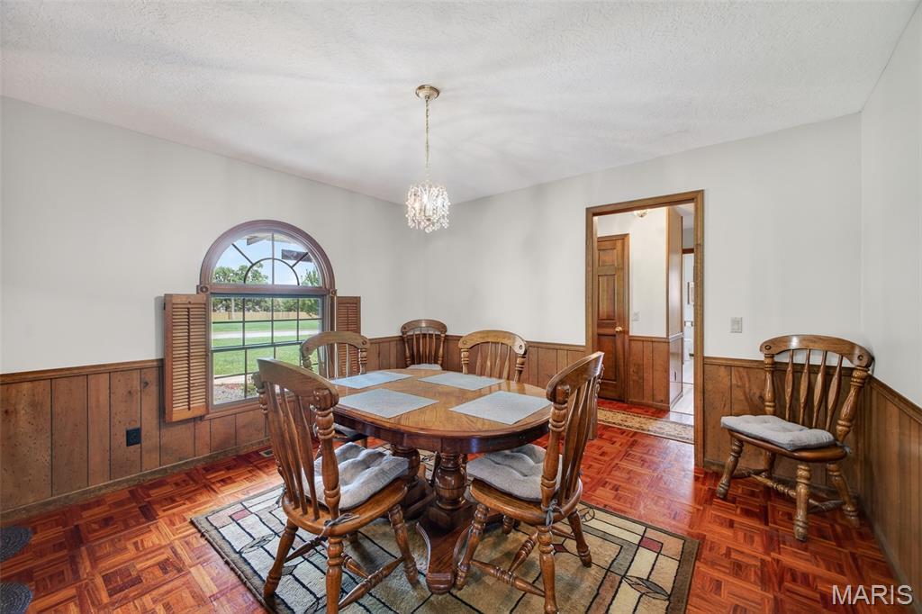 2023 King James Road Lebanon, MO 65536 - Photo 10 of 56