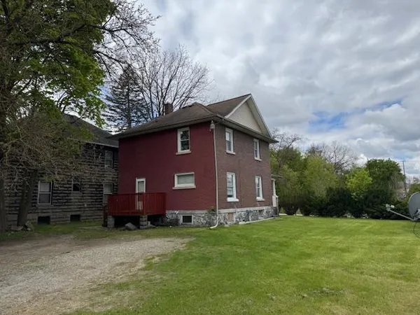 $89,900 | 905 Martin Luther King Jr Drive, Jackson, MI 49203